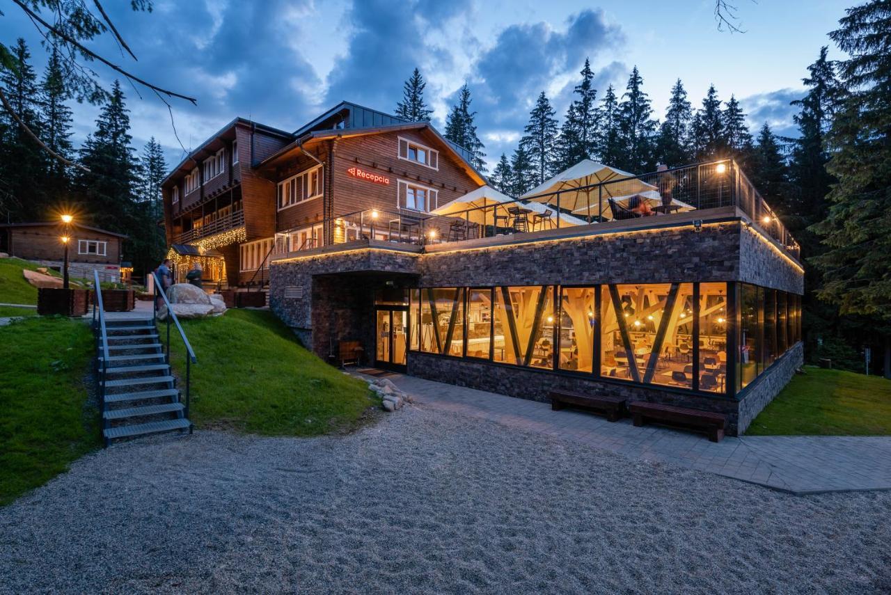 Hotel Bjoernson Jasna & Bjoernson Tree Houses ديمانوفْشكا دولِنا المظهر الخارجي الصورة