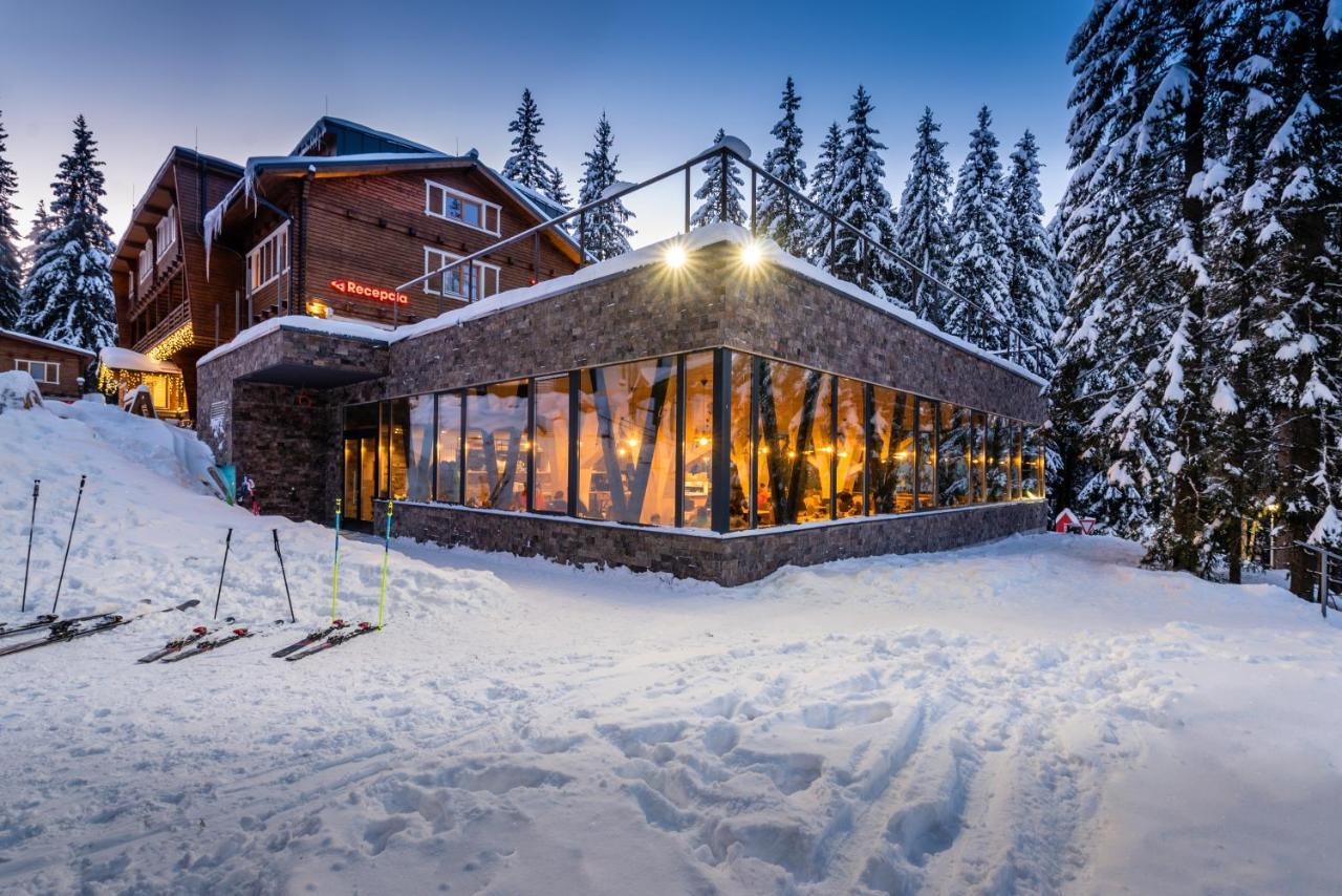 Hotel Bjoernson Jasna & Bjoernson Tree Houses ديمانوفْشكا دولِنا المظهر الخارجي الصورة