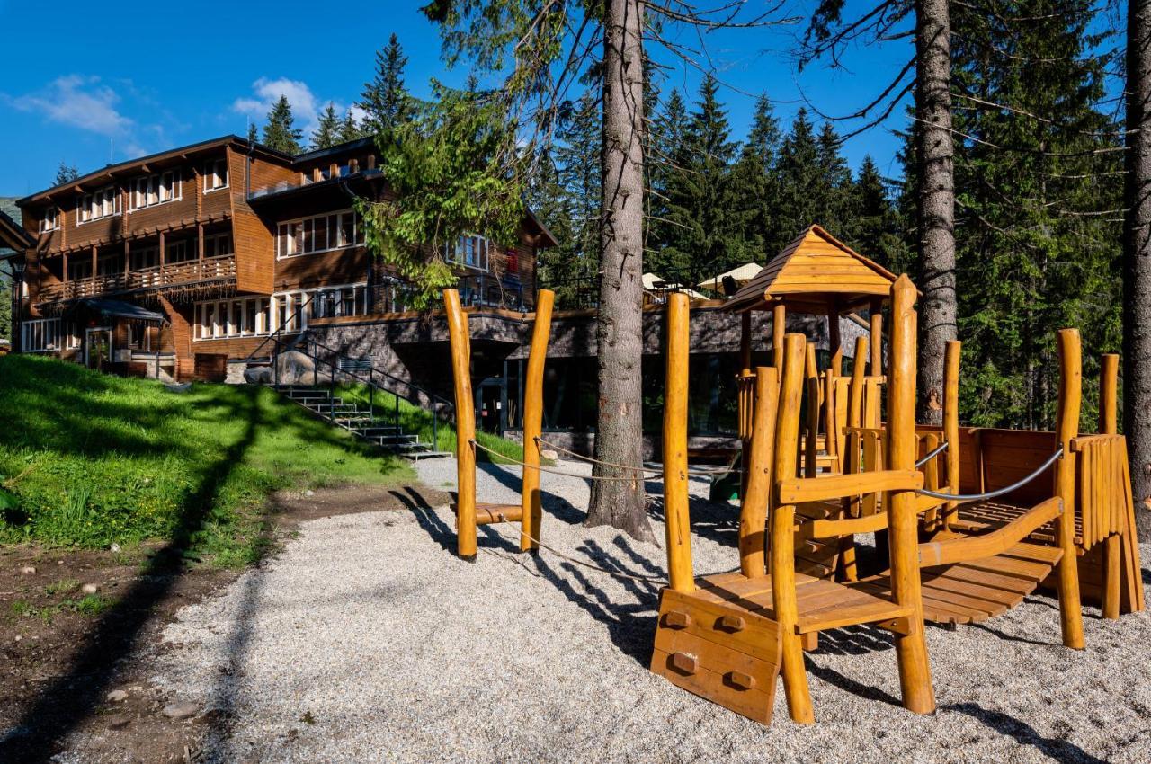 Hotel Bjoernson Jasna & Bjoernson Tree Houses ديمانوفْشكا دولِنا المظهر الخارجي الصورة