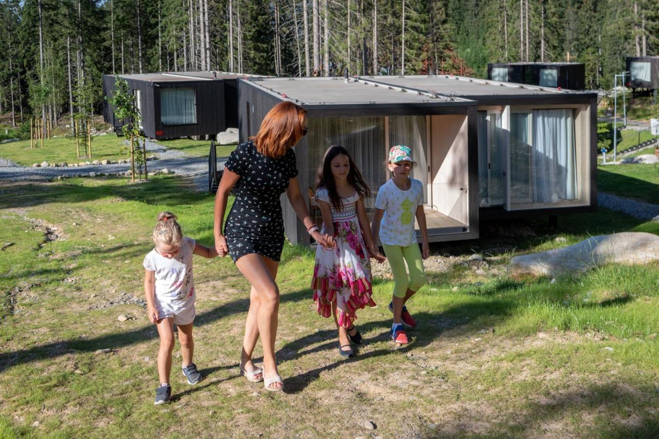 Hotel Bjoernson Jasna & Bjoernson Tree Houses ديمانوفْشكا دولِنا المظهر الخارجي الصورة
