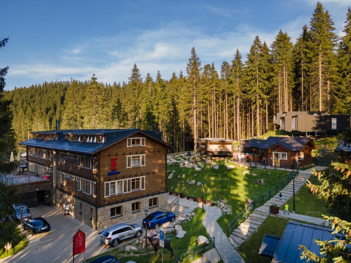 Hotel Bjoernson Jasna & Bjoernson Tree Houses ديمانوفْشكا دولِنا المظهر الخارجي الصورة