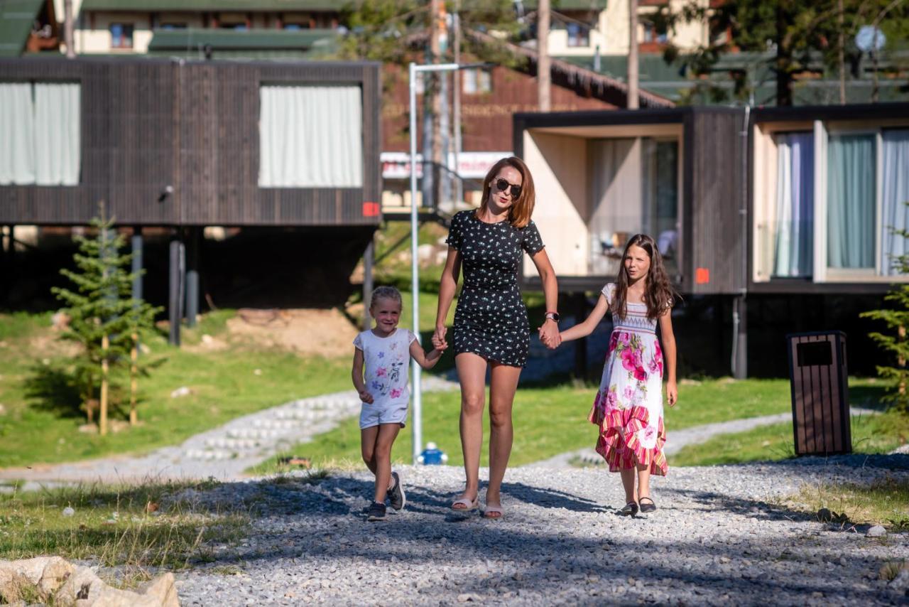 Hotel Bjoernson Jasna & Bjoernson Tree Houses ديمانوفْشكا دولِنا المظهر الخارجي الصورة